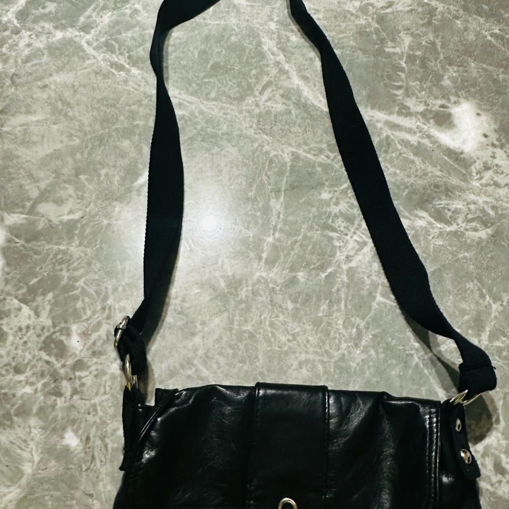 Playboy Women’s Shoulder Handbag - Picture 4 of 5